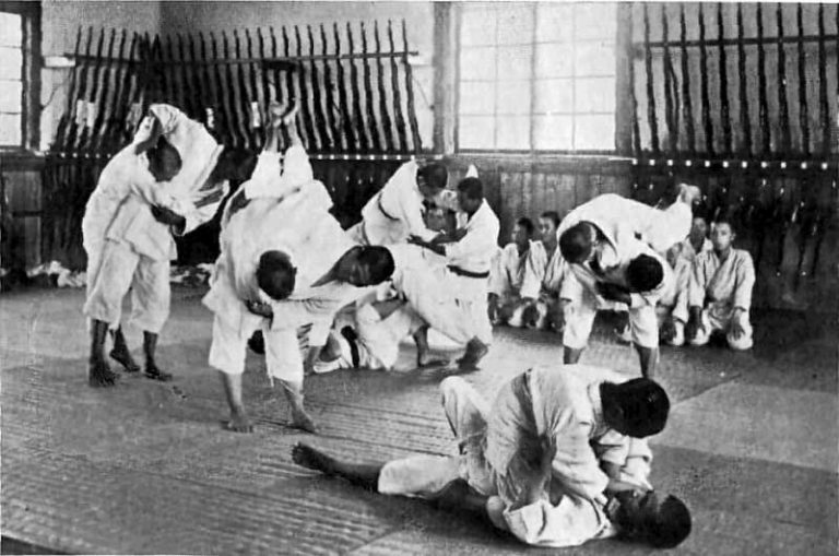 Brazilian Jiu Jitsu vs. Japanese Jiu Jitsu: What’s the difference?