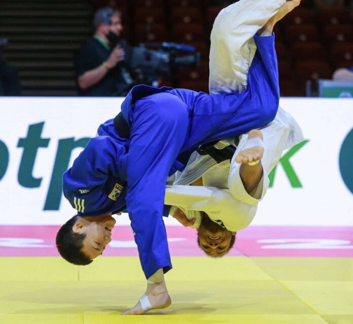 Olympic Judo match between two men
